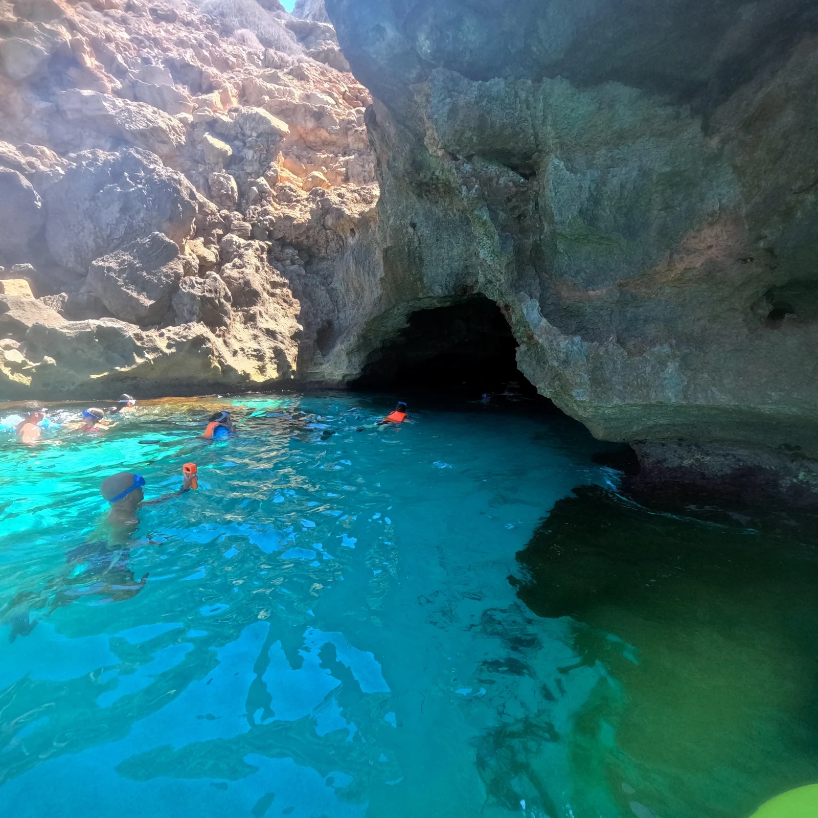 Grottes marines de Majorque en kayak, avec baignade et snorkeling