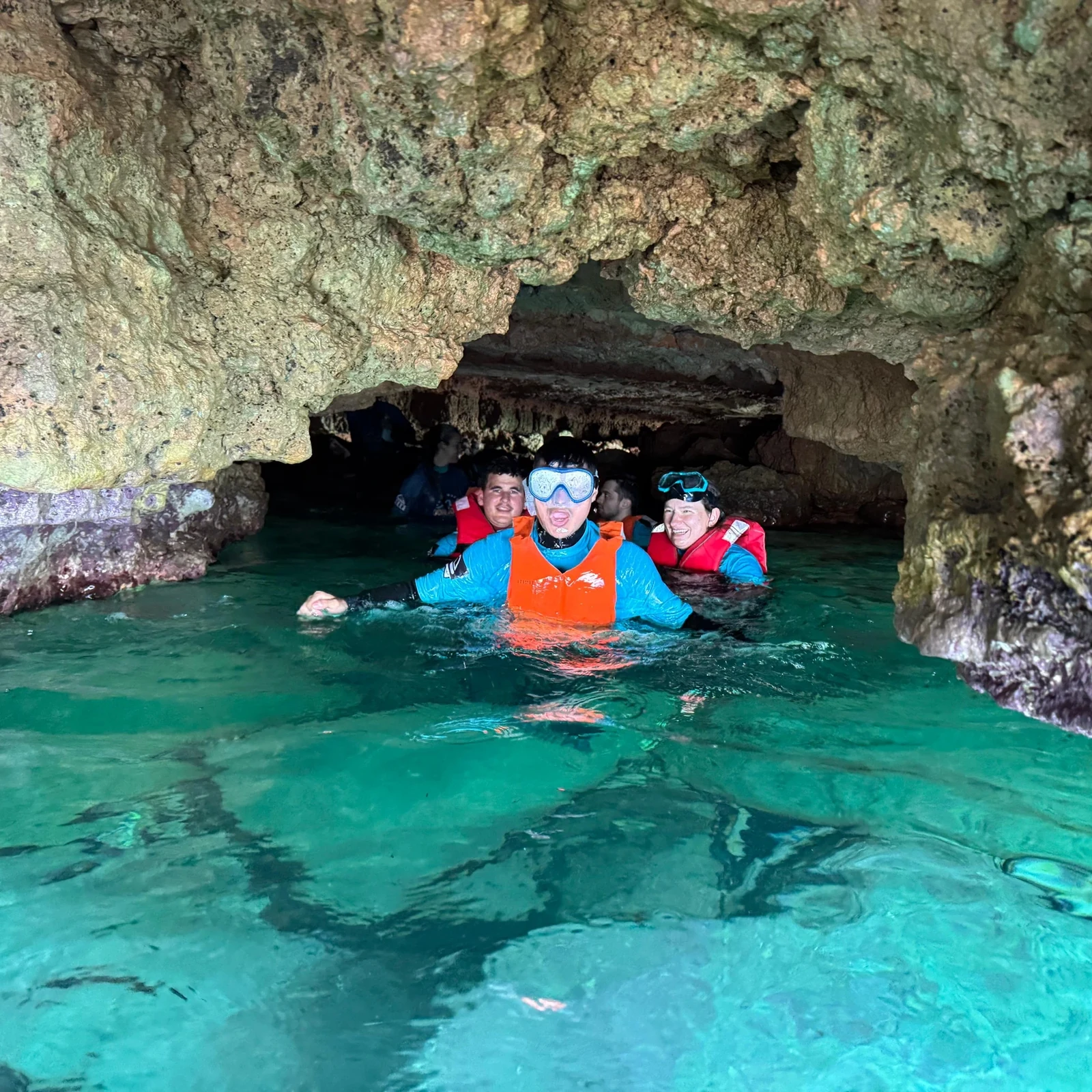 Grottes marines de Majorque en kayak, avec baignade et snorkeling