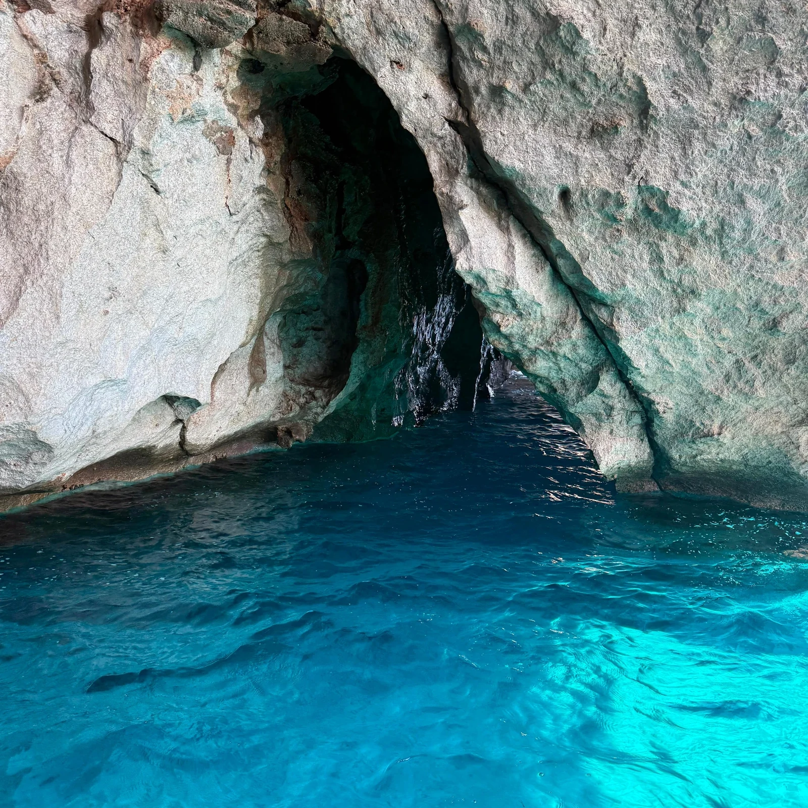 Aqualand El Arenal: ein Tag voller Rutschen und Wasserattraktionen auf Mallorca