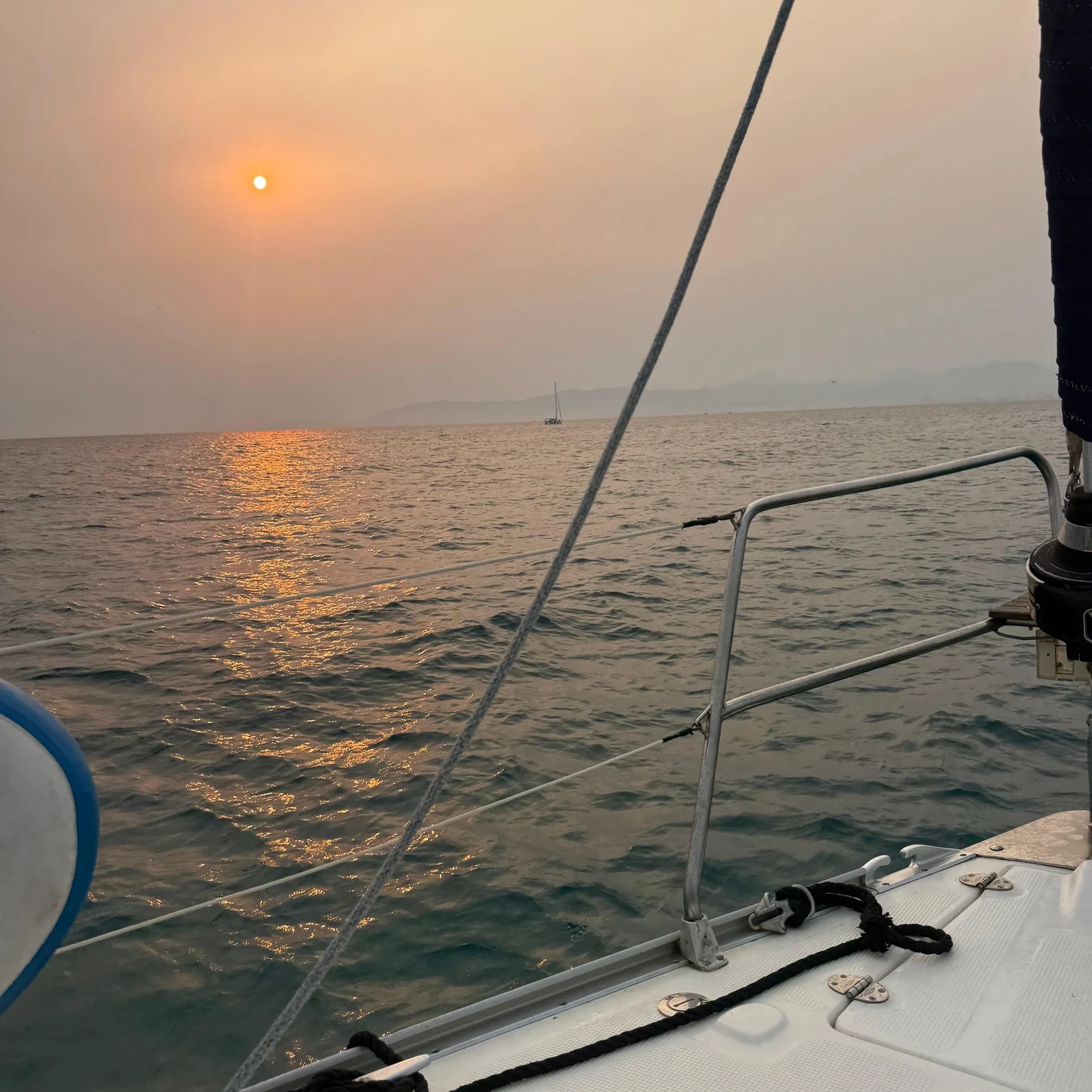 Cala Vella en voilier : 4 heures de navigation, baignade et snorkeling depuis Palma