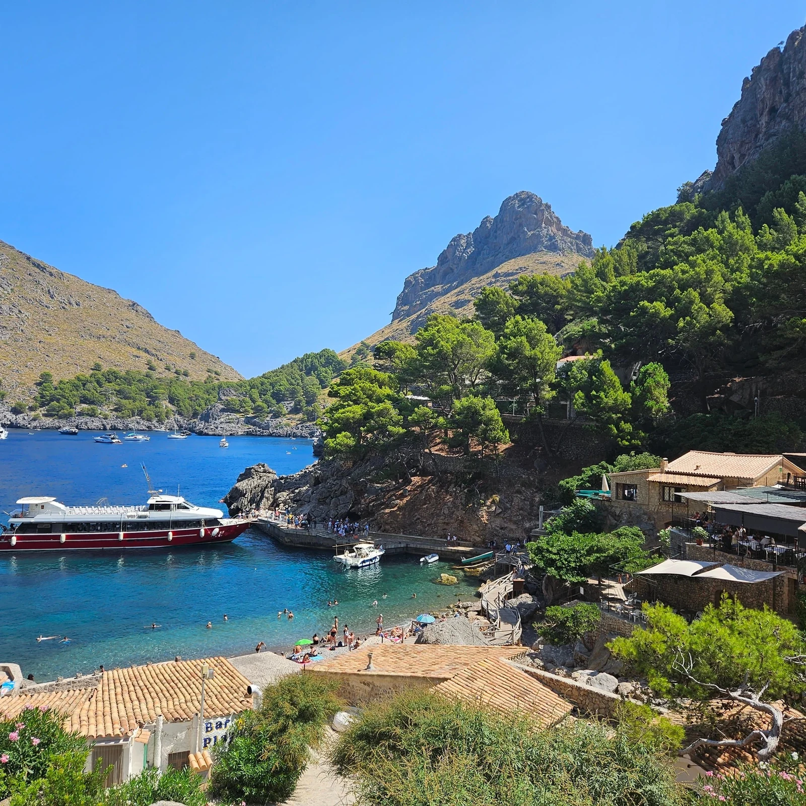 Majorque en une journée : Lluc, Sa Calobra, bateau et Tren de Sóller