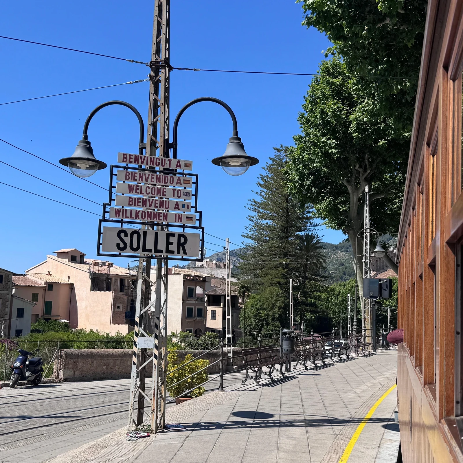 Train historique de Sóller et tramway vers Port de Sóller en une demi-journée