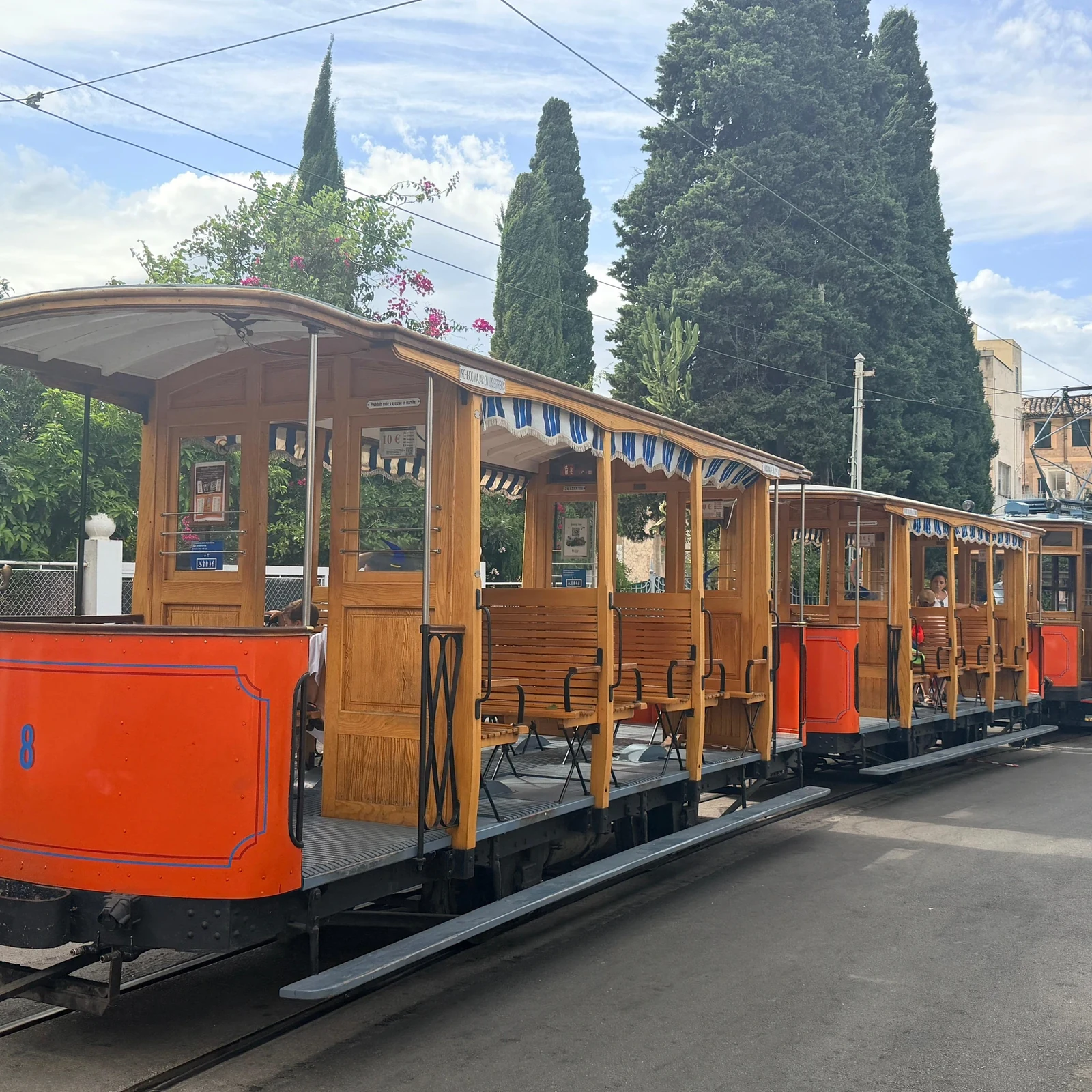 Train historique de Sóller et tramway vers Port de Sóller en une demi-journée