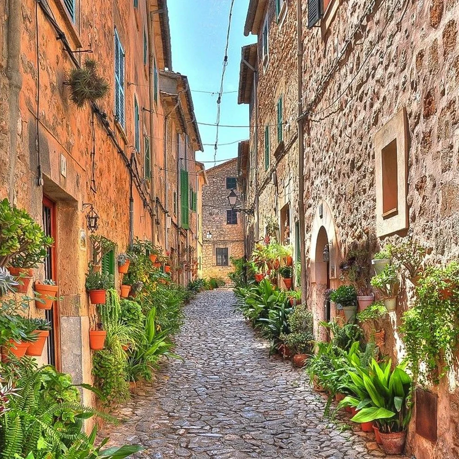Valldemossa, Sóller und Port de Sóller mit der historischen Straßenbahn