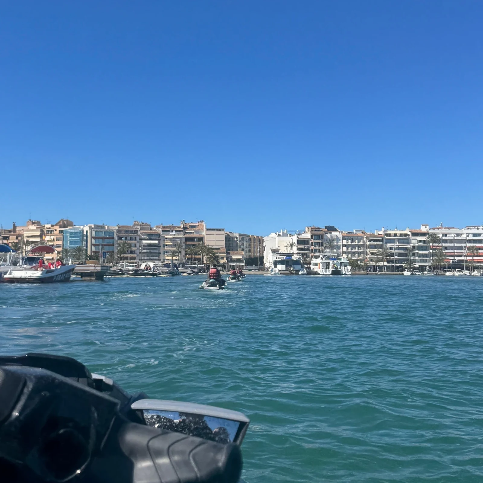 Une heure de jet-ski guidé dans la baie d'Alcudia, avec photos incluses