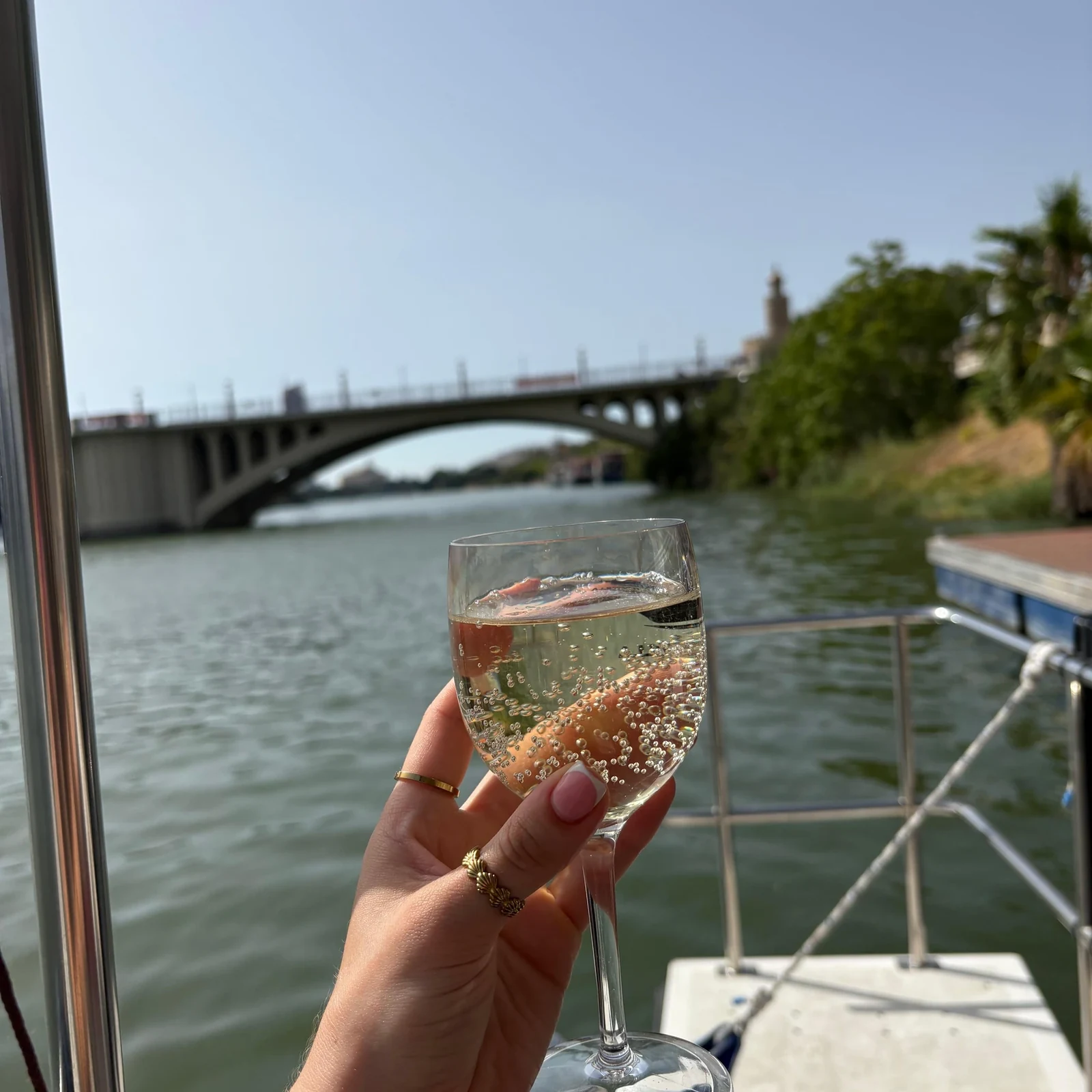 Catamaran sur la côte de Valence avec arrêt baignade