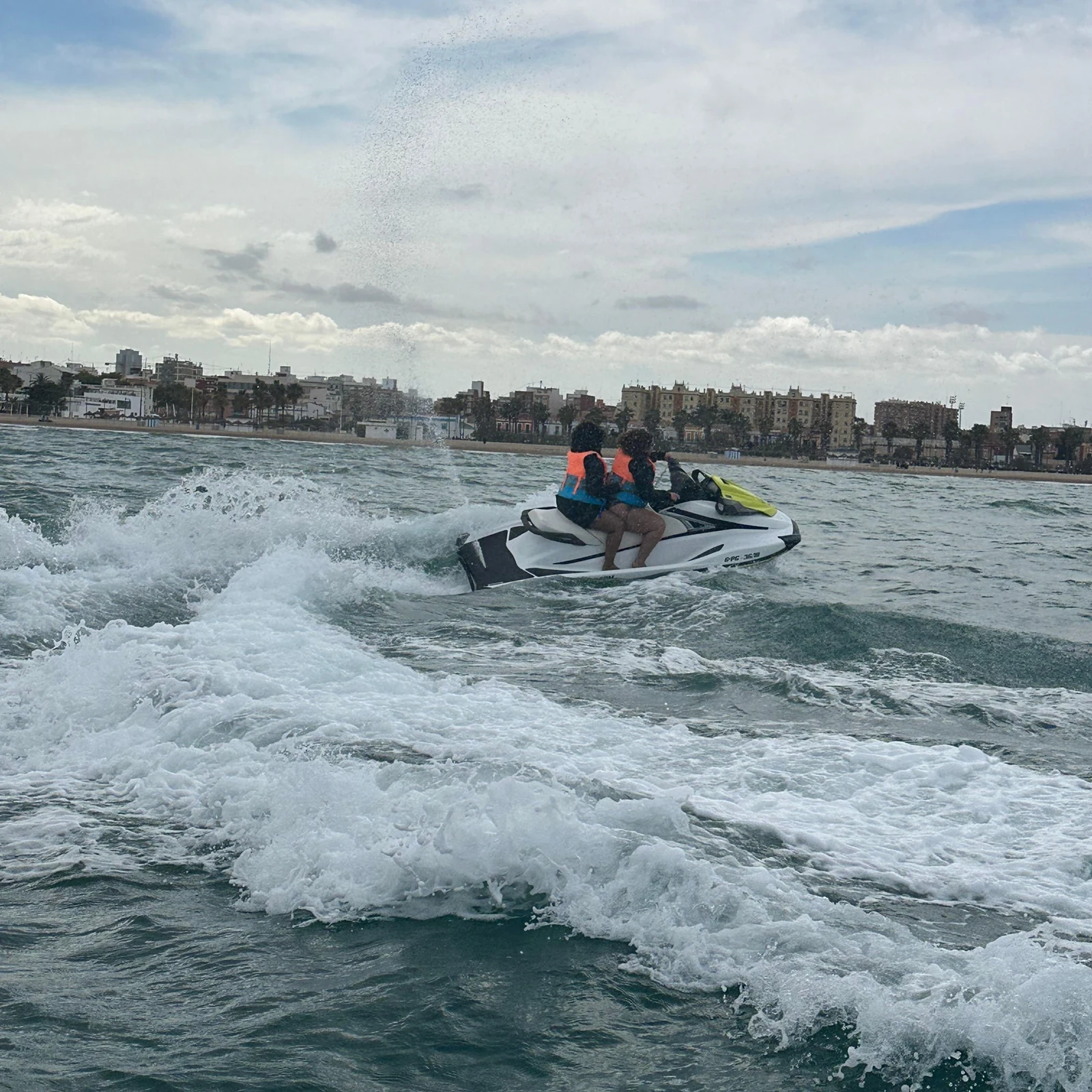 Valencia jet ski tour: 30 minutes or 1 hour on the Mediterranean