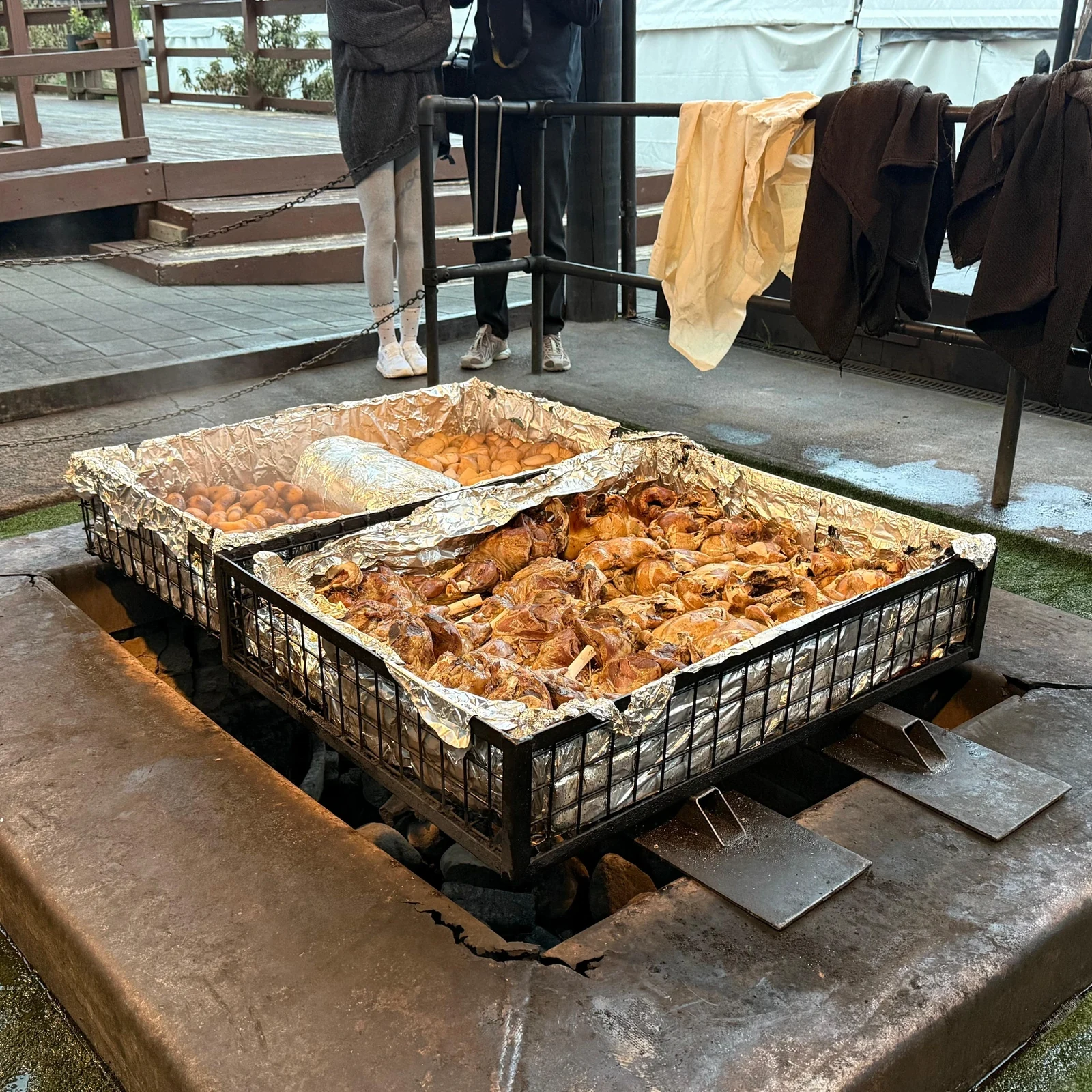 Cérémonies māories, récits et dîner hāngī au Mitai