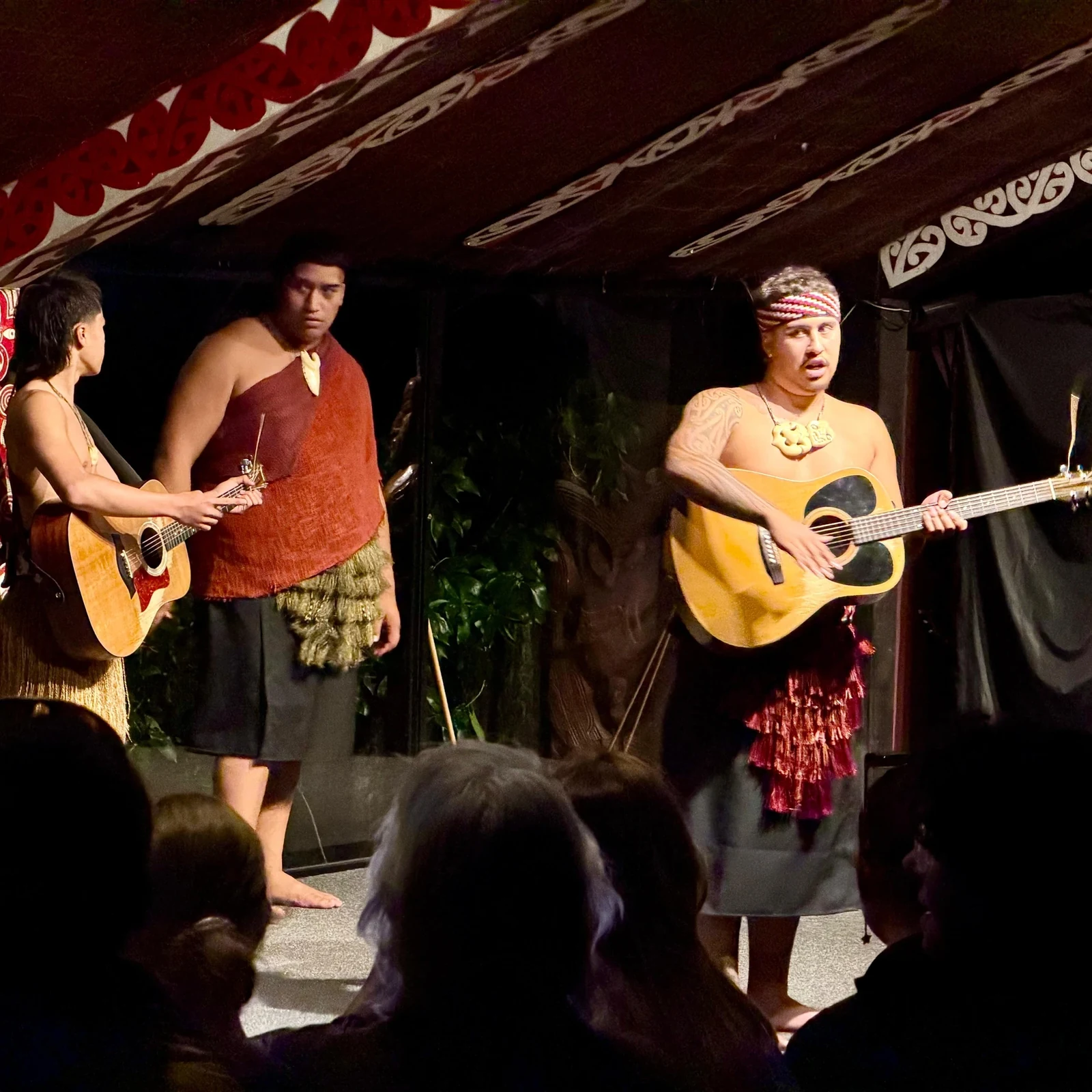 An evening of Māori culture, storytelling and forest dining