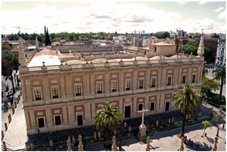 Archivo de Indias visita guiada en Sevilla