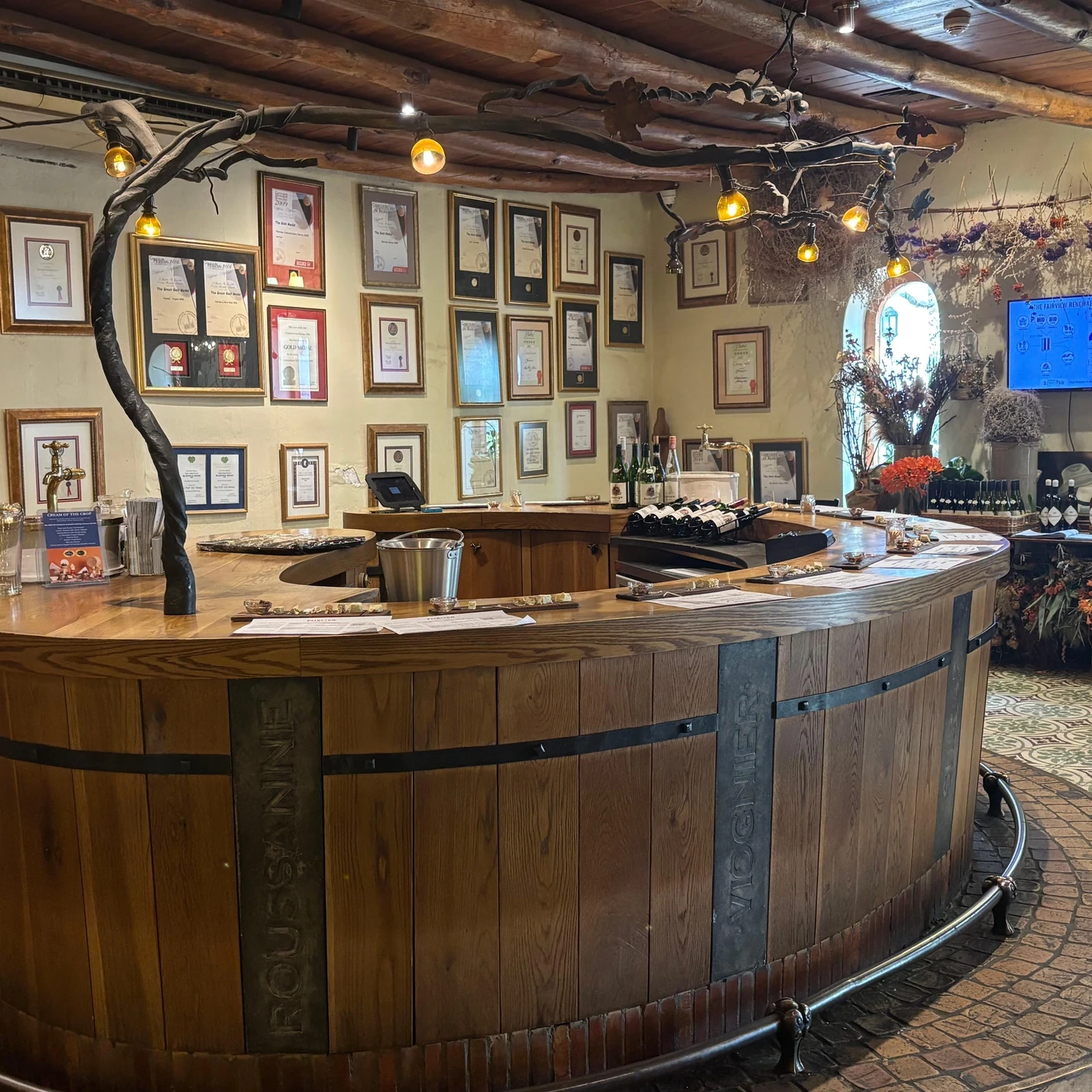 Dos bodegas de Stellenbosch en una excursión de medio día