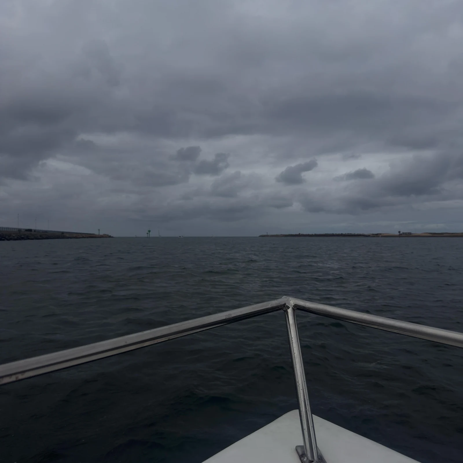 Erlebe den Hafen von Durban in nur einer Stunde vom Wasser aus