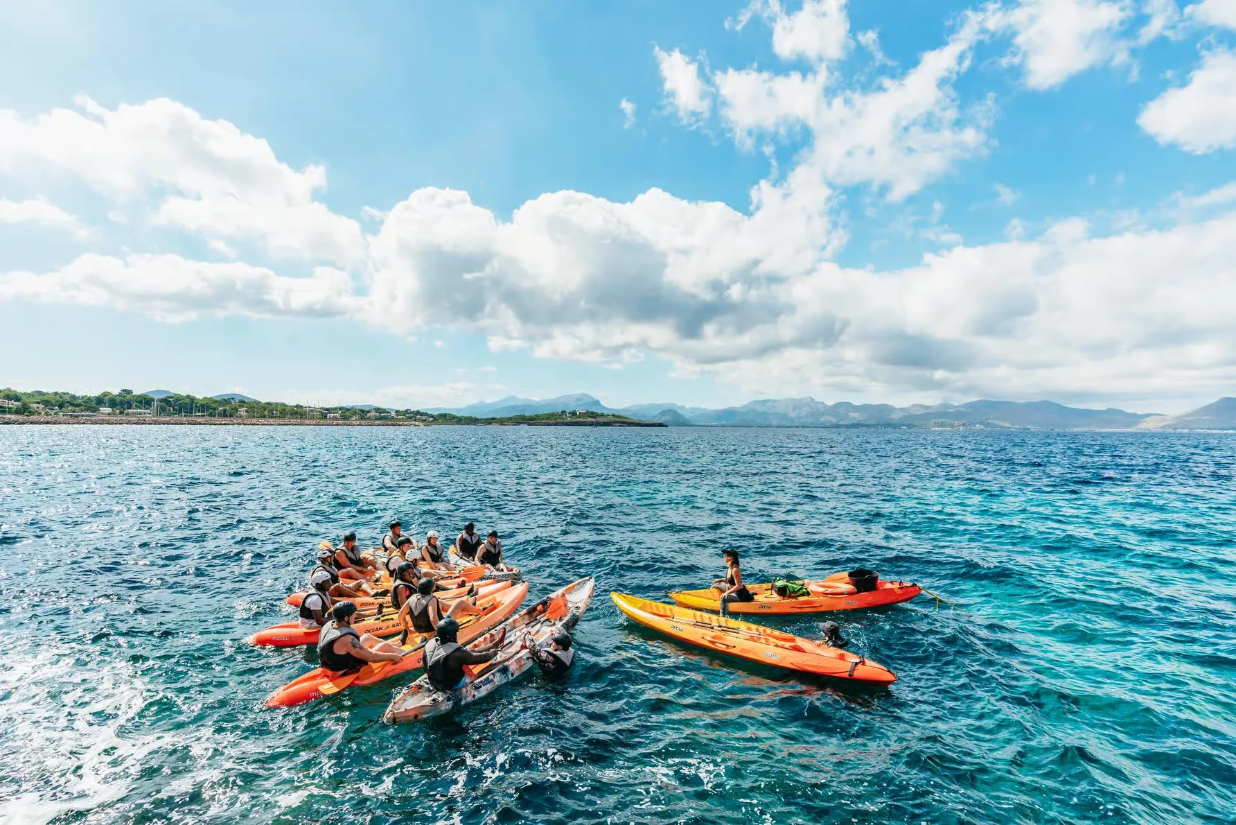 Kayak y snorkel en Alcúdia: cueva marina y salto en Mallorca