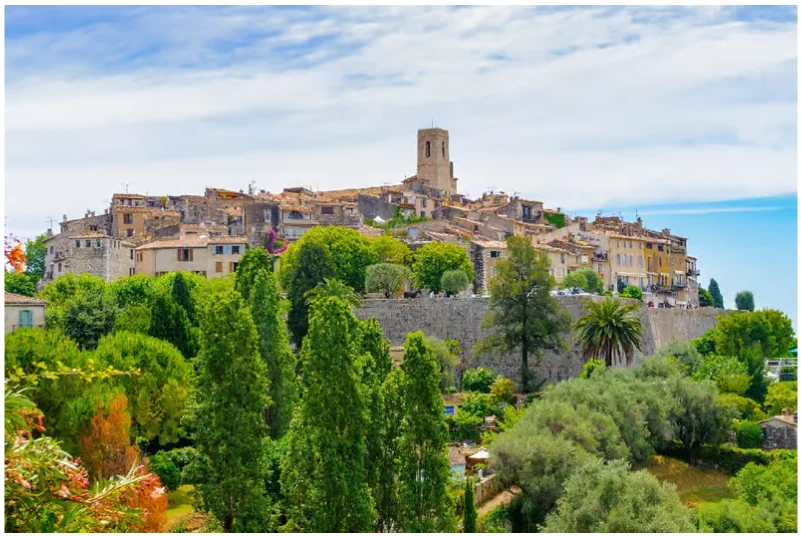 Visite de la Provence depuis Nice entre villages médiévaux