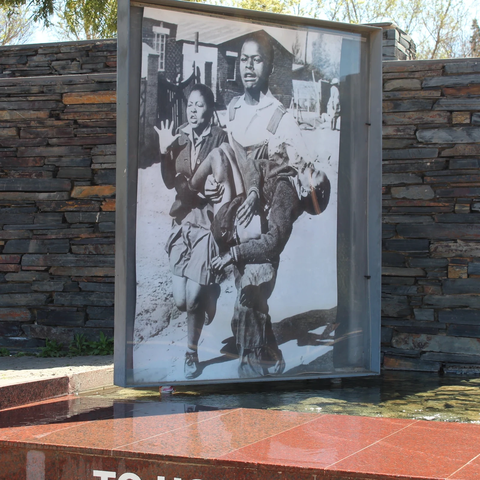 Pretoria, Soweto and the Apartheid Museum in one day