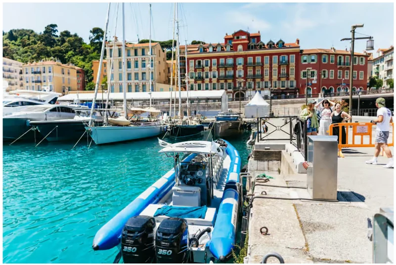 Excursion en bateau de Nice aux grottes de Mala et Villefranche