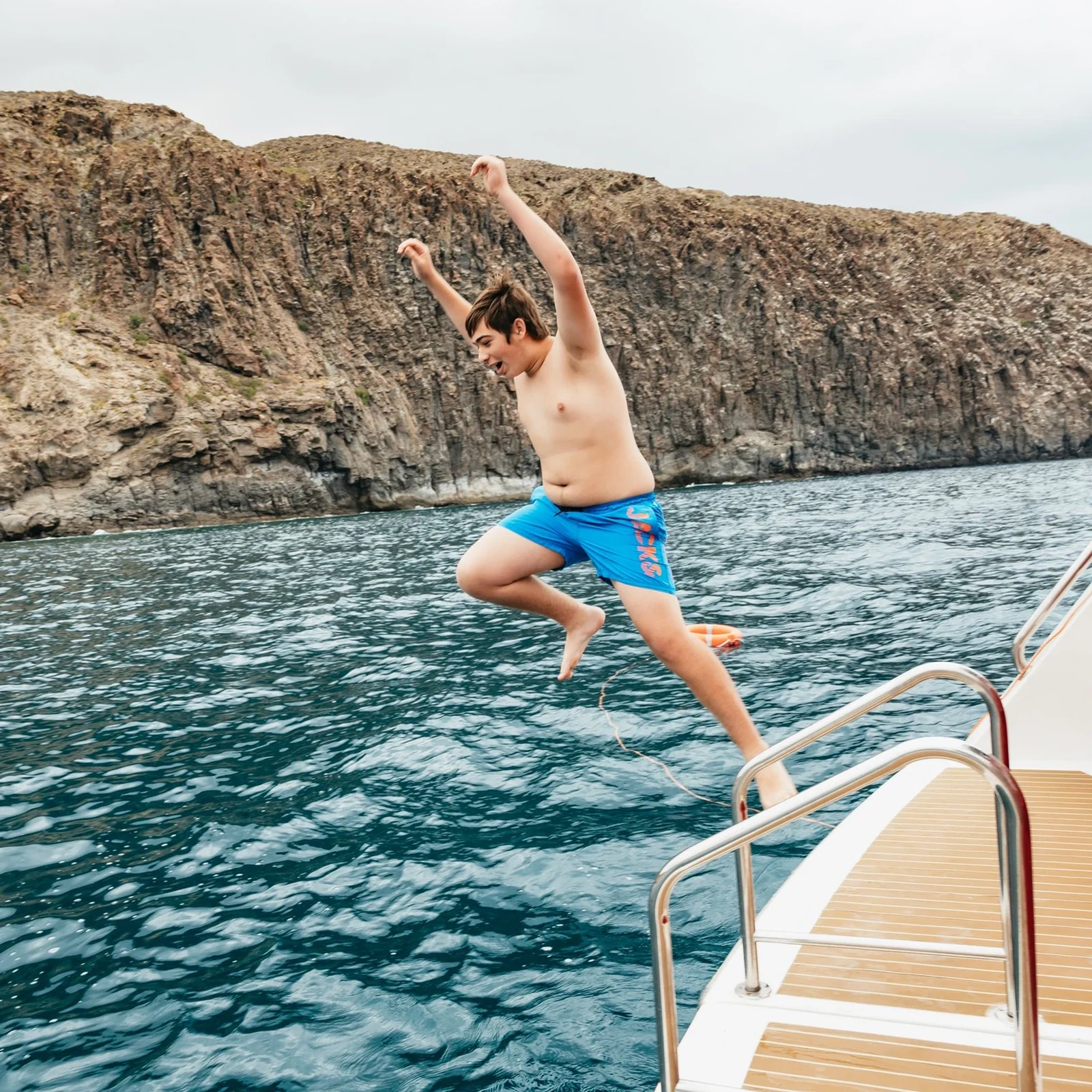 Travelin’ Lady: whale and dolphin watching in Tenerife