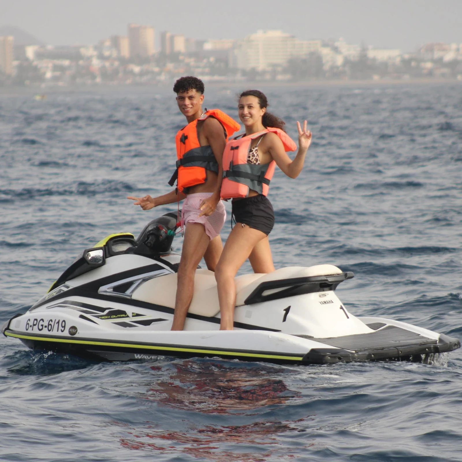 Tour en moto de agua Yamaha por Tenerife desde Puerto Colón