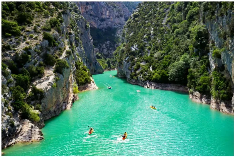 Excursion Gorges du Verdon depuis Nice : lac, villages et paysages de Provence