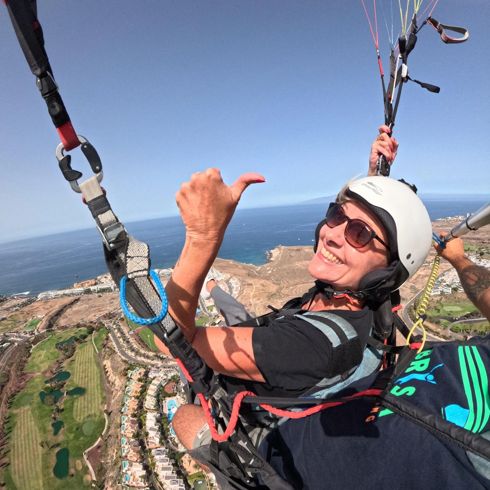 Tandem paragliding flight in Costa Adeje with pickup