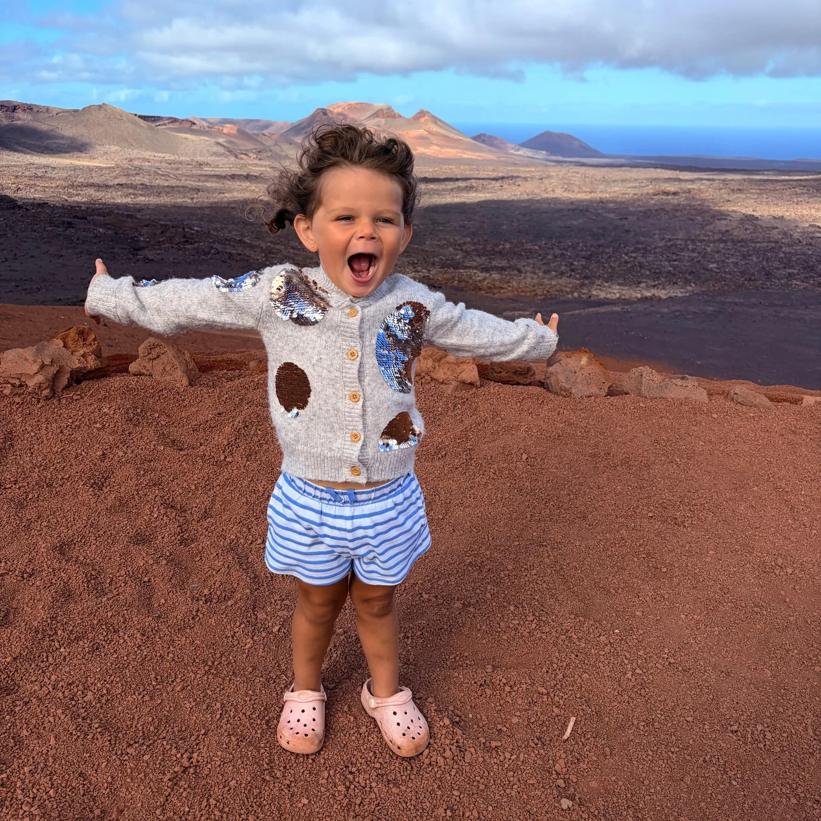 Descubre los cráteres y campos de lava de Timanfaya