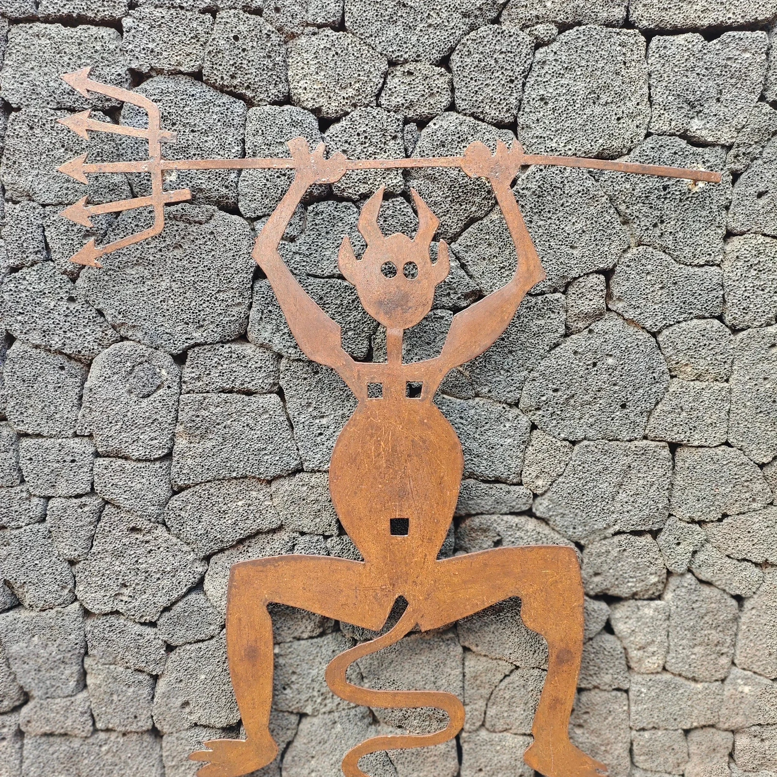 Découvrez les cratères et champs de lave de Timanfaya