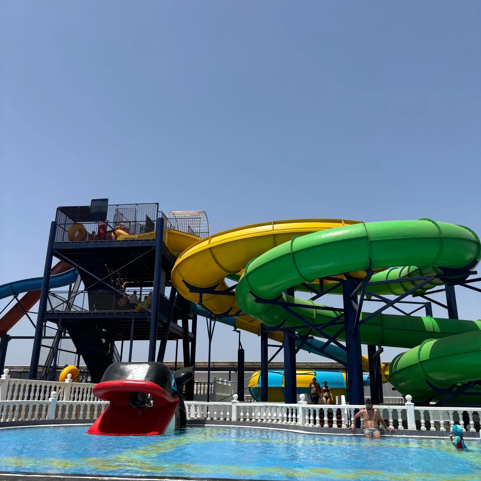 Ein Tag mit Pools und Rutschen im Aquapark Costa Teguise