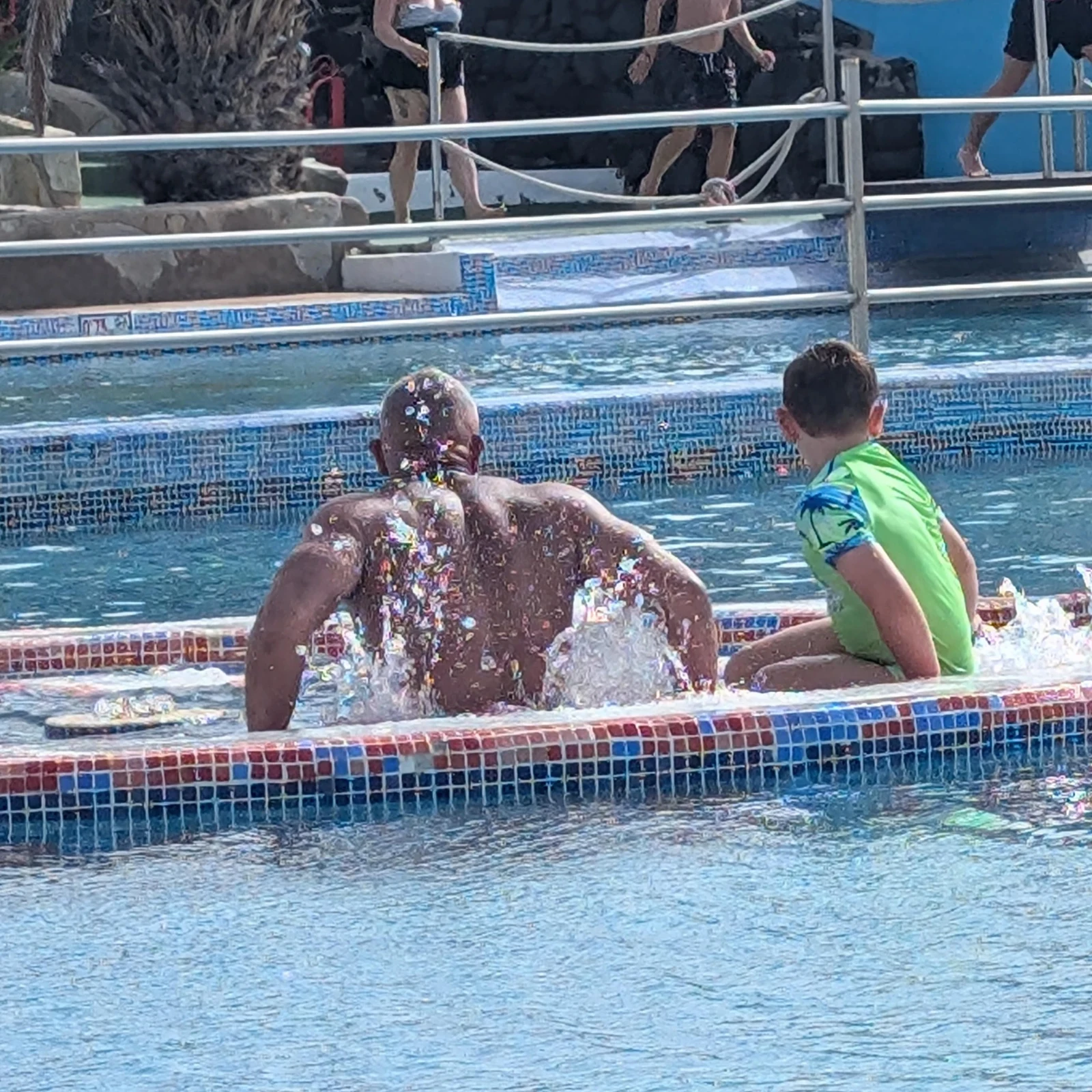 Un día de piscinas y toboganes en Aquapark Costa Teguise