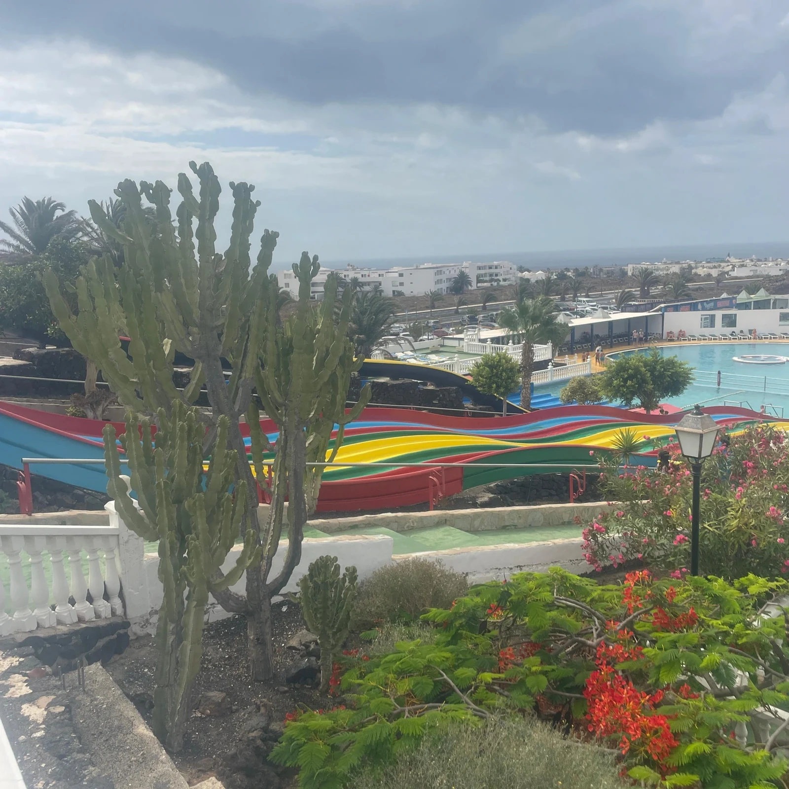 Un día de piscinas y toboganes en Aquapark Costa Teguise