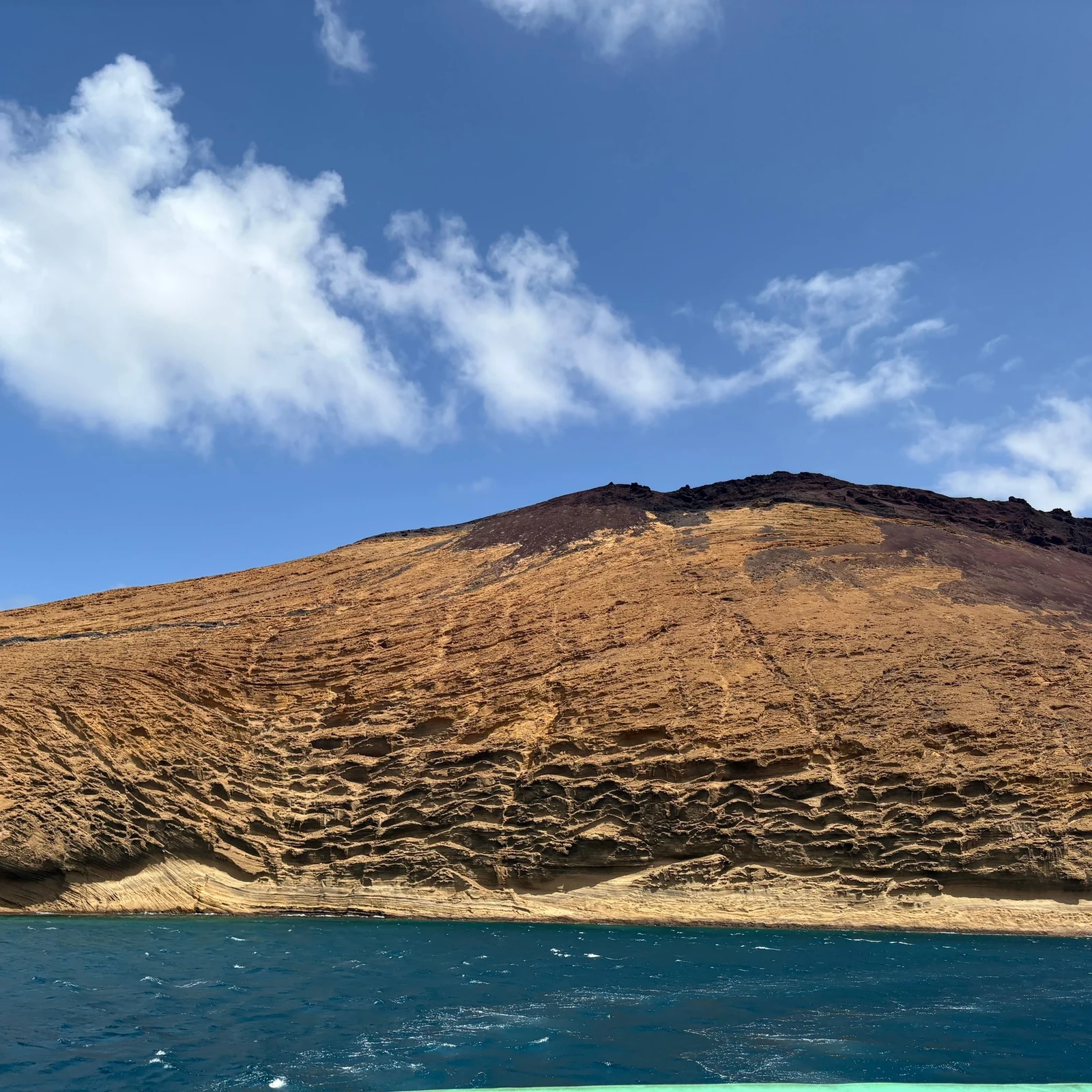 La Graciosa by catamaran: coastal sailing, lunch and water activities