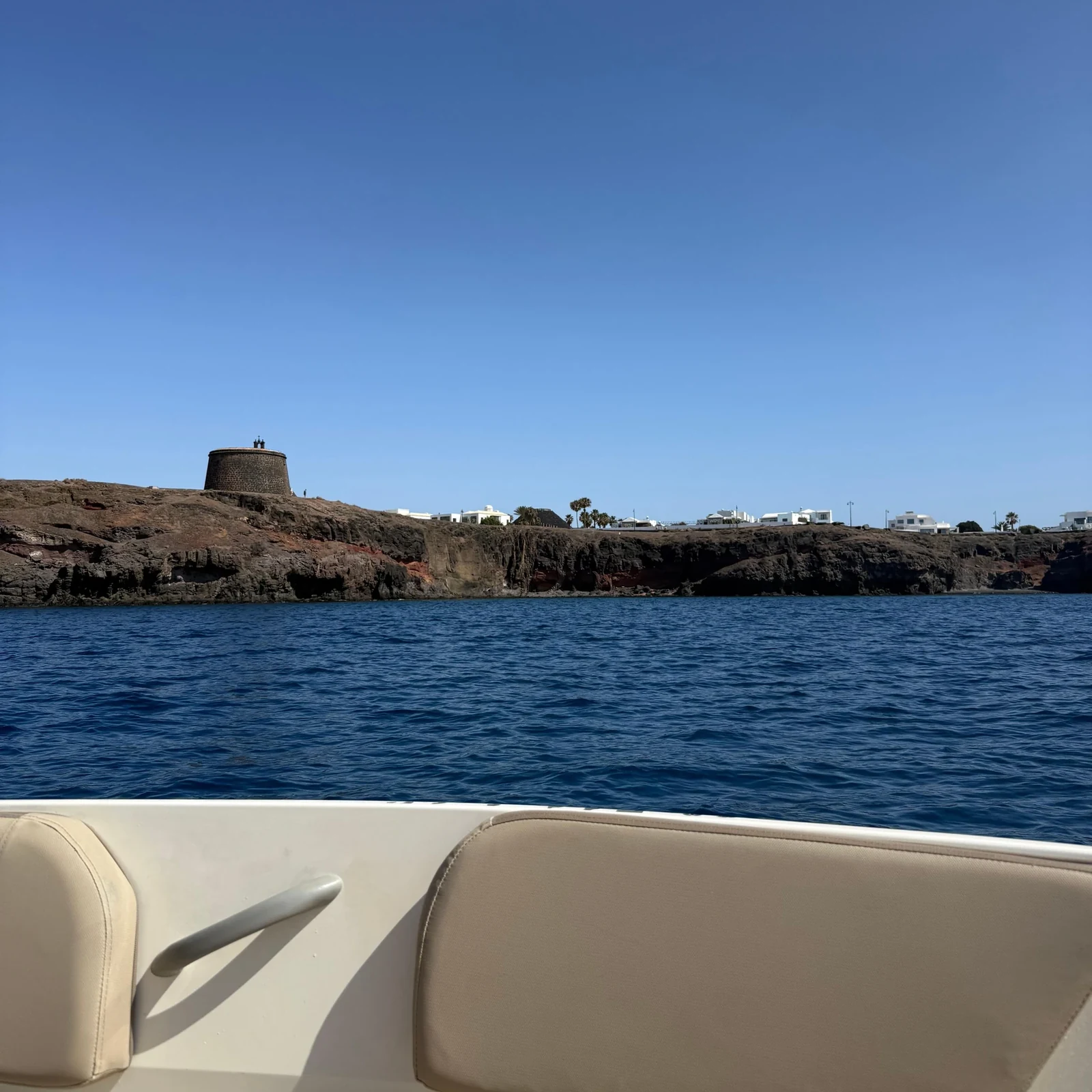 Naviguez vers les plages de Papagayo à votre rythme
