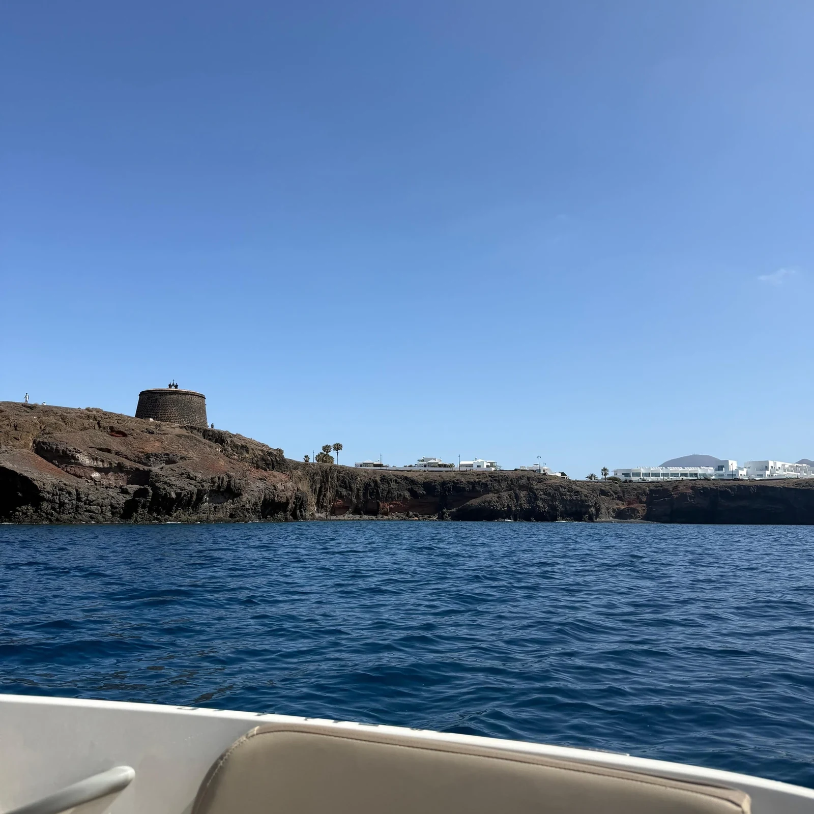 Naviguez vers les plages de Papagayo à votre rythme