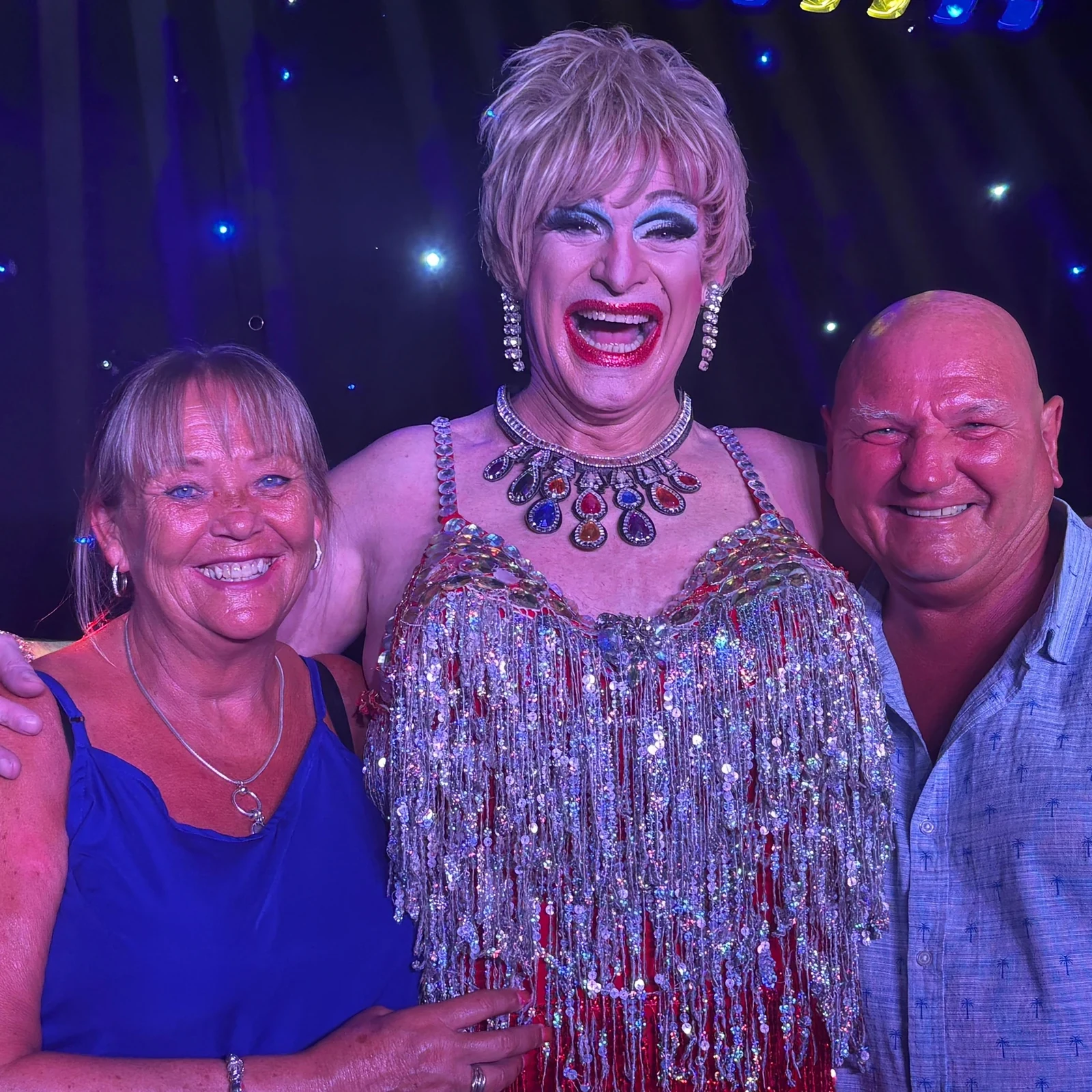 Ein Abend mit Cabaret, Live-Gesang und Comedy von The Contessa Guapatini