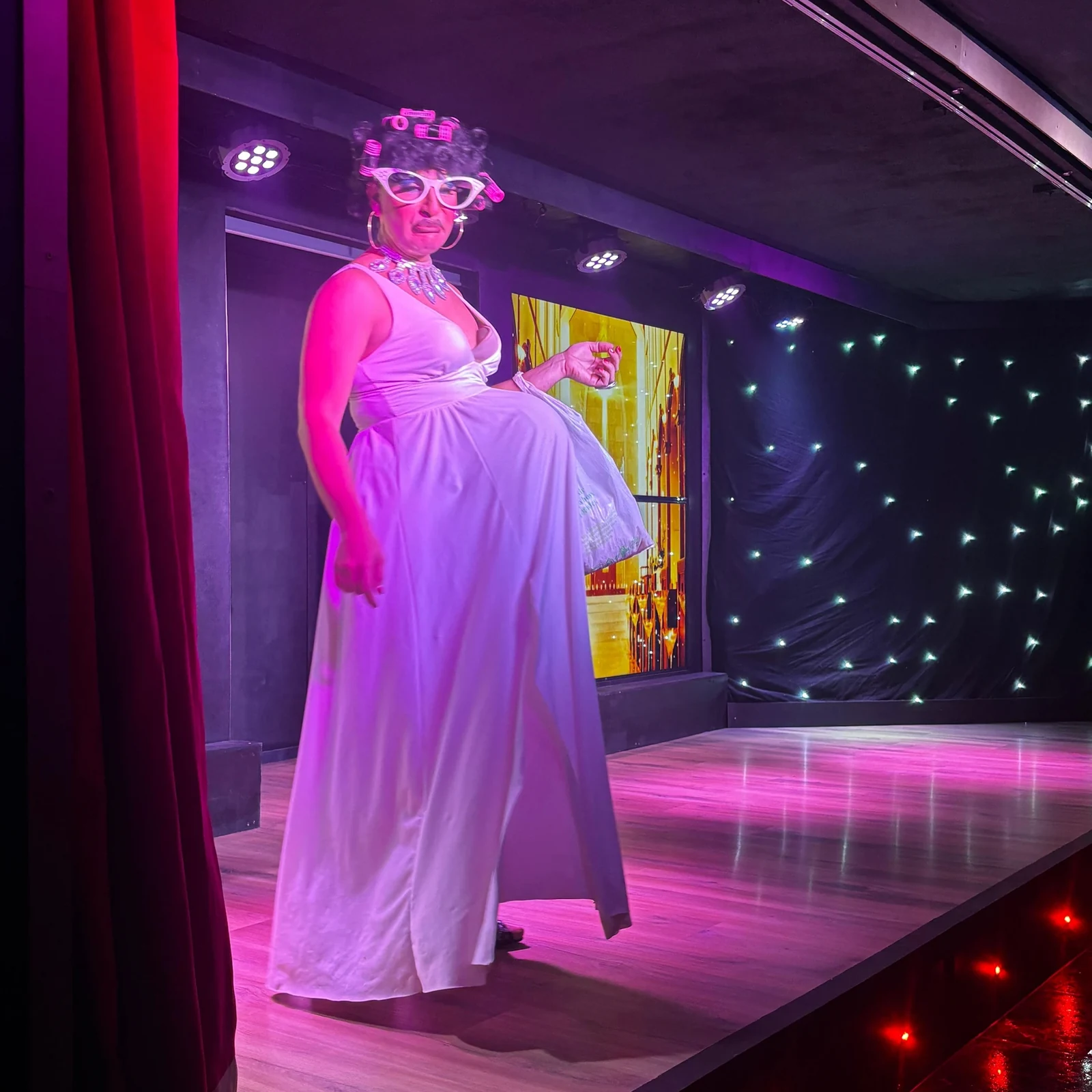 An evening of drag comedy, music and dinner in Lanzarote