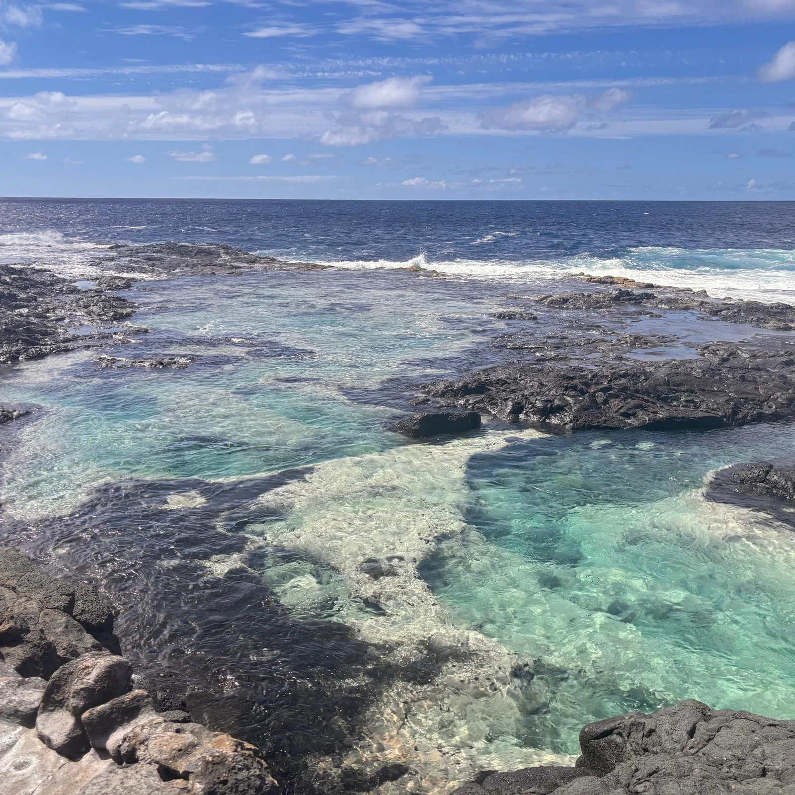 Roulez entre paysages de lave et océan depuis Playa Blanca
