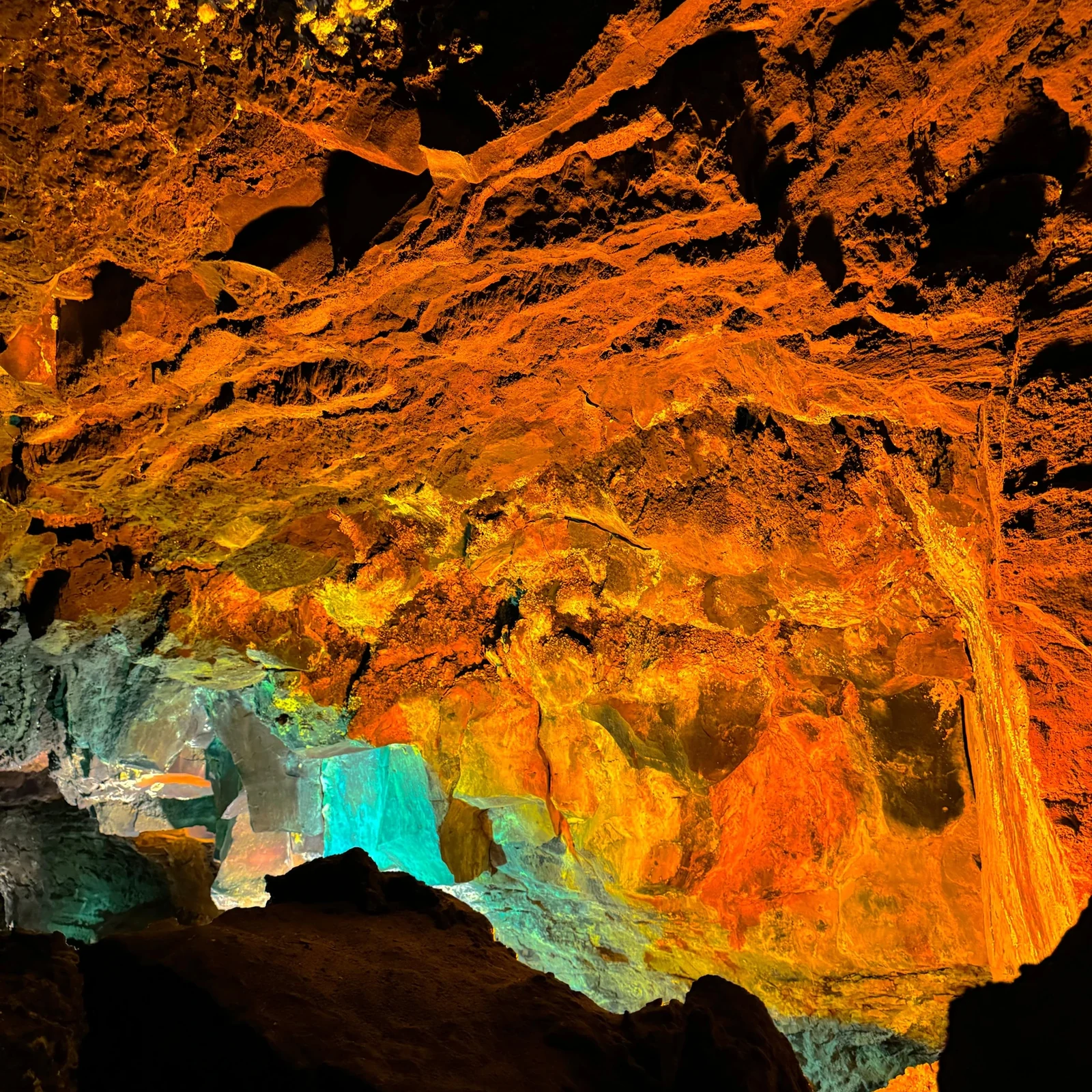 Cueva de los Verdes und Jameos del Agua an einem halben Tag erleben