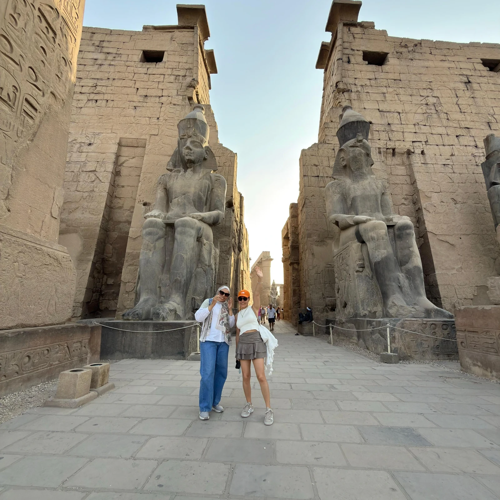 Abu Simbel y Luxor en 2 días desde El Cairo