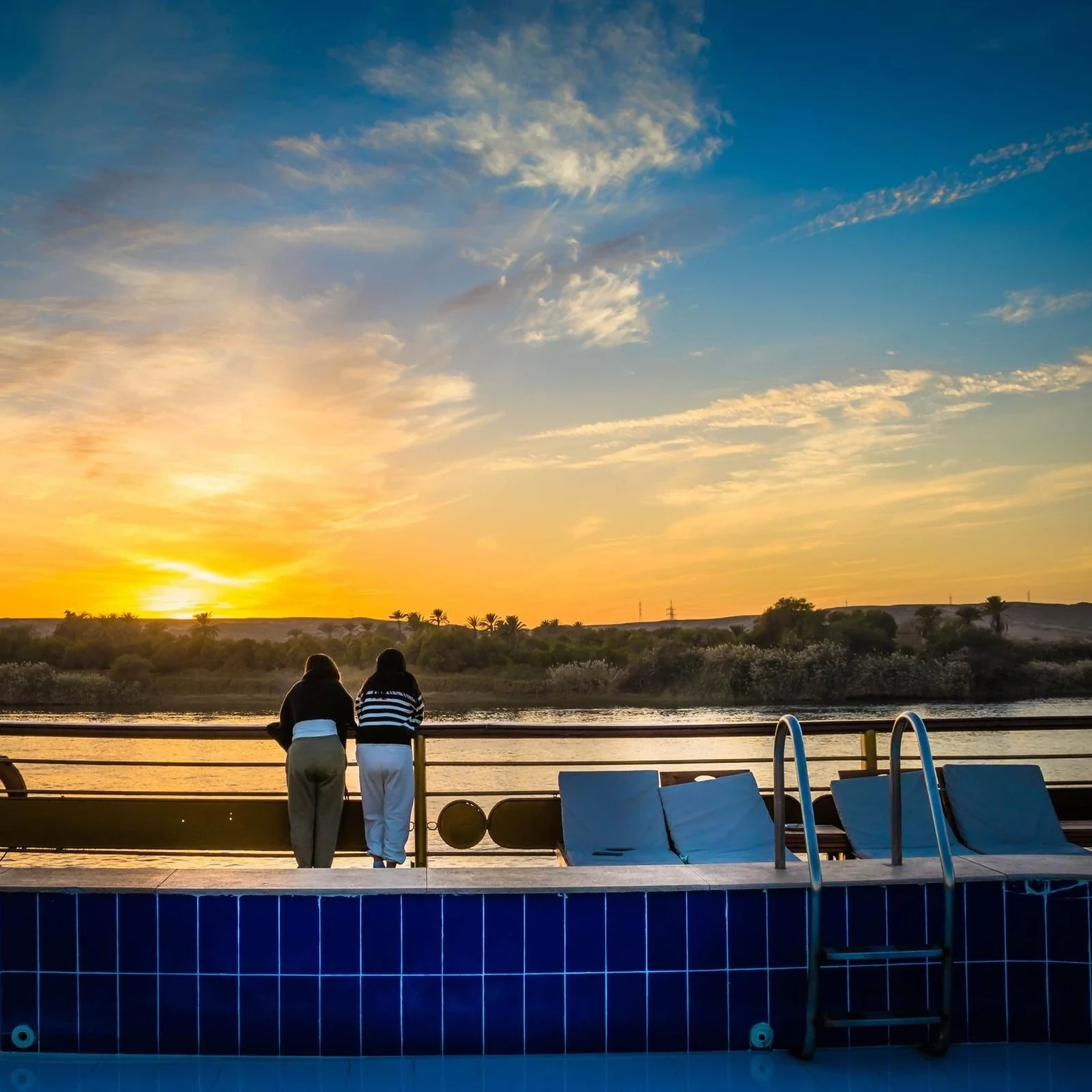 Von Kairo nach Luxor: vier Tage zwischen Tempeln, Nil und Himmel