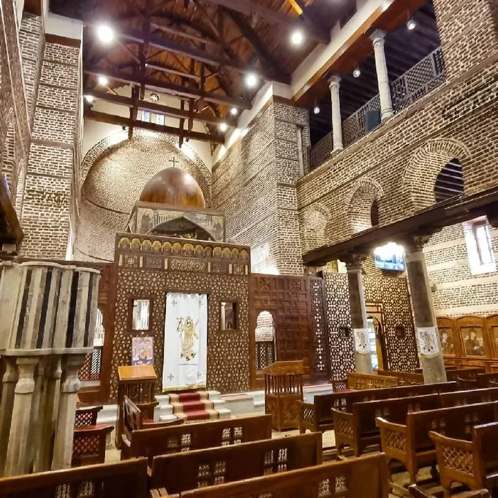 Entdecke das koptische Kairo und die Höhlenkirche privat