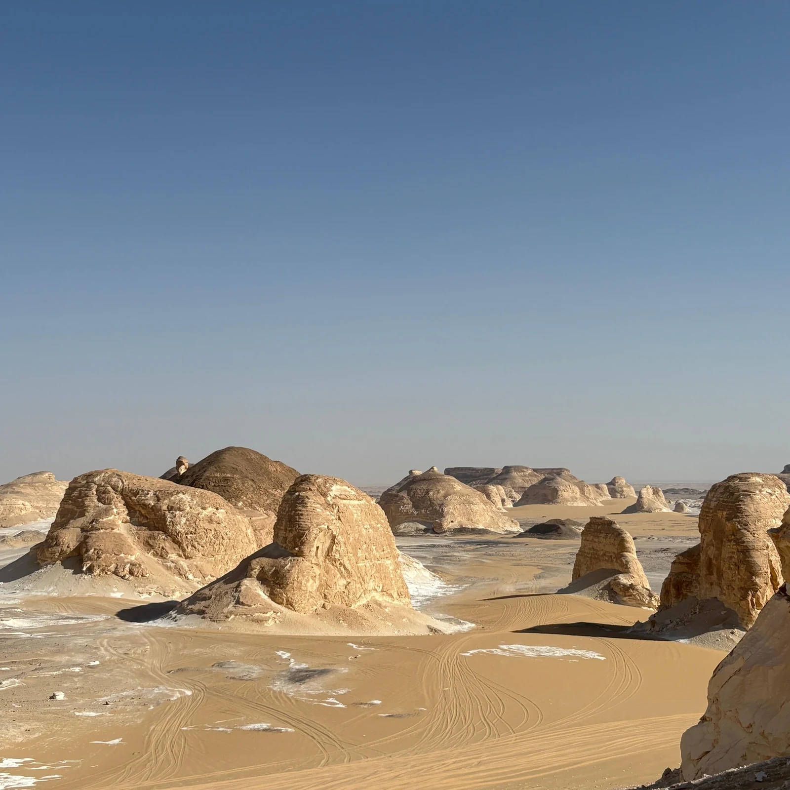Bahariya und die Weiße Wüste in 2 Tagen mit Campübernachtung