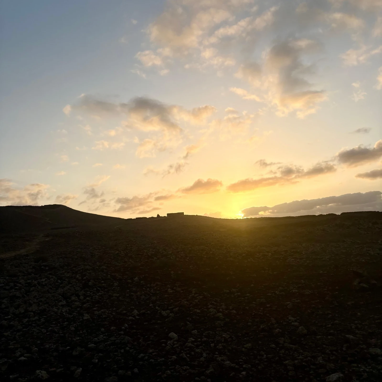 Marchez sur un volcan et découvrez le ciel nocturne de Fuerteventura