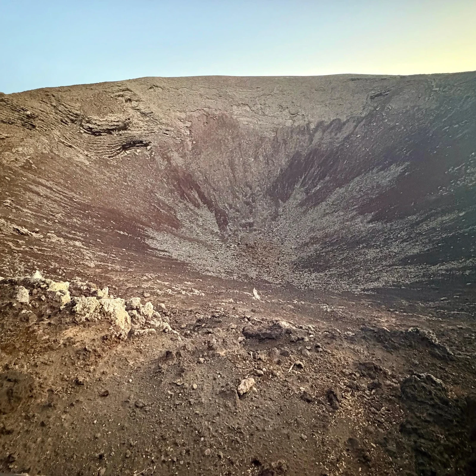 Marchez sur un volcan et découvrez le ciel nocturne de Fuerteventura