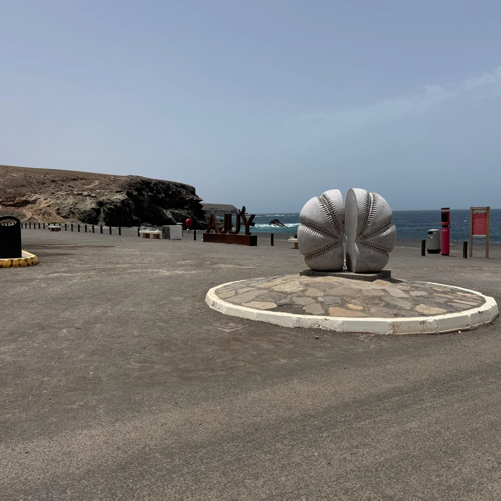 See Fuerteventura’s contrasts in a single day