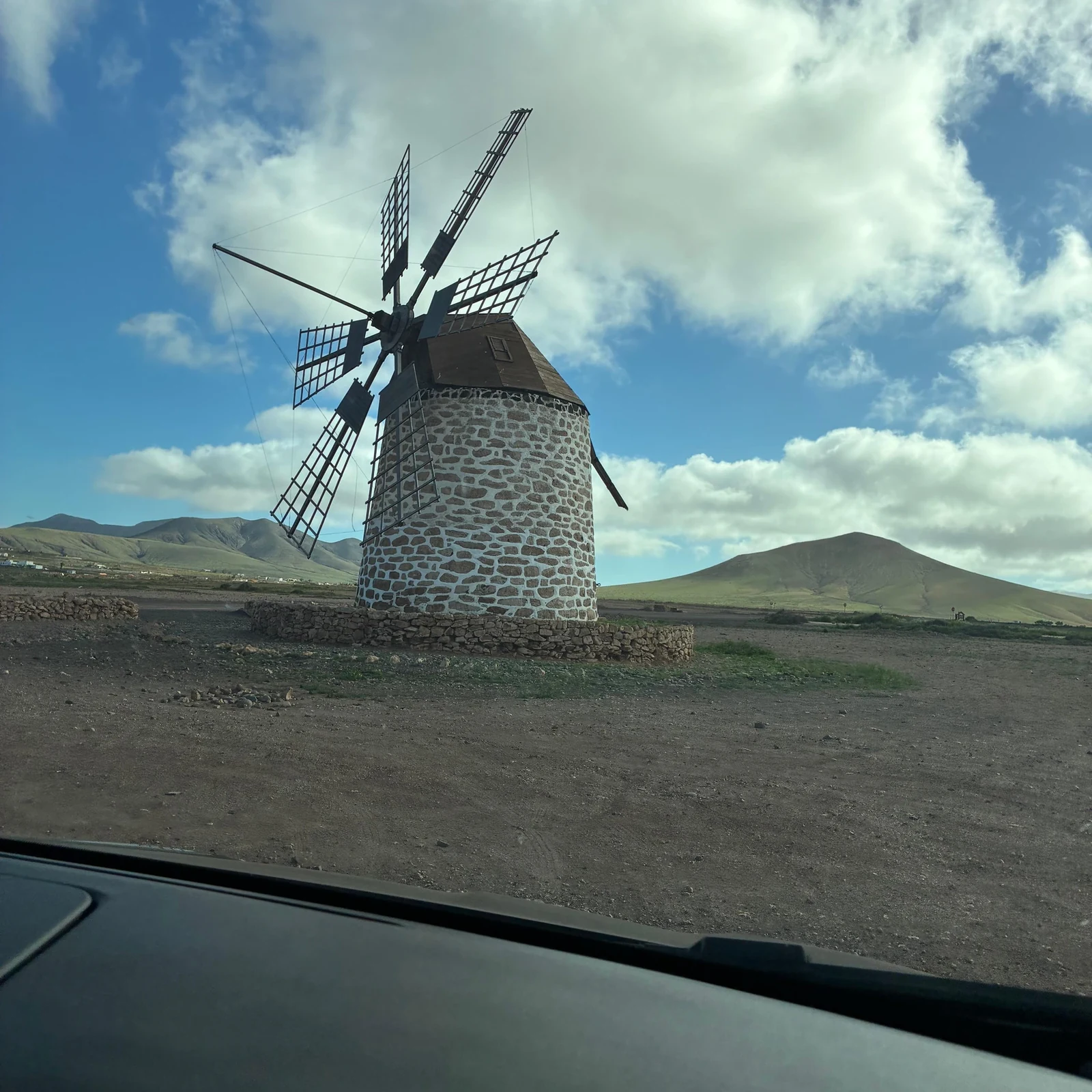 See Fuerteventura’s contrasts in a single day