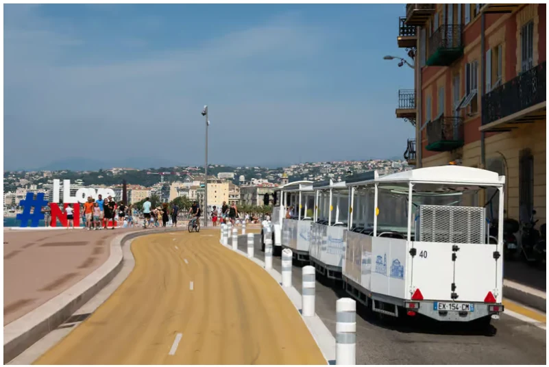Petit train électrique à Nice avec vues panoramiques