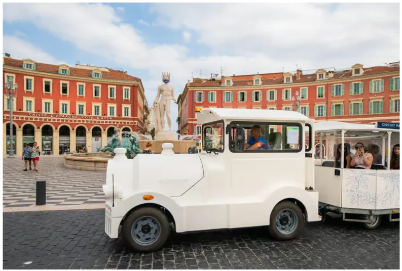 Petit train électrique à Nice avec vues panoramiques