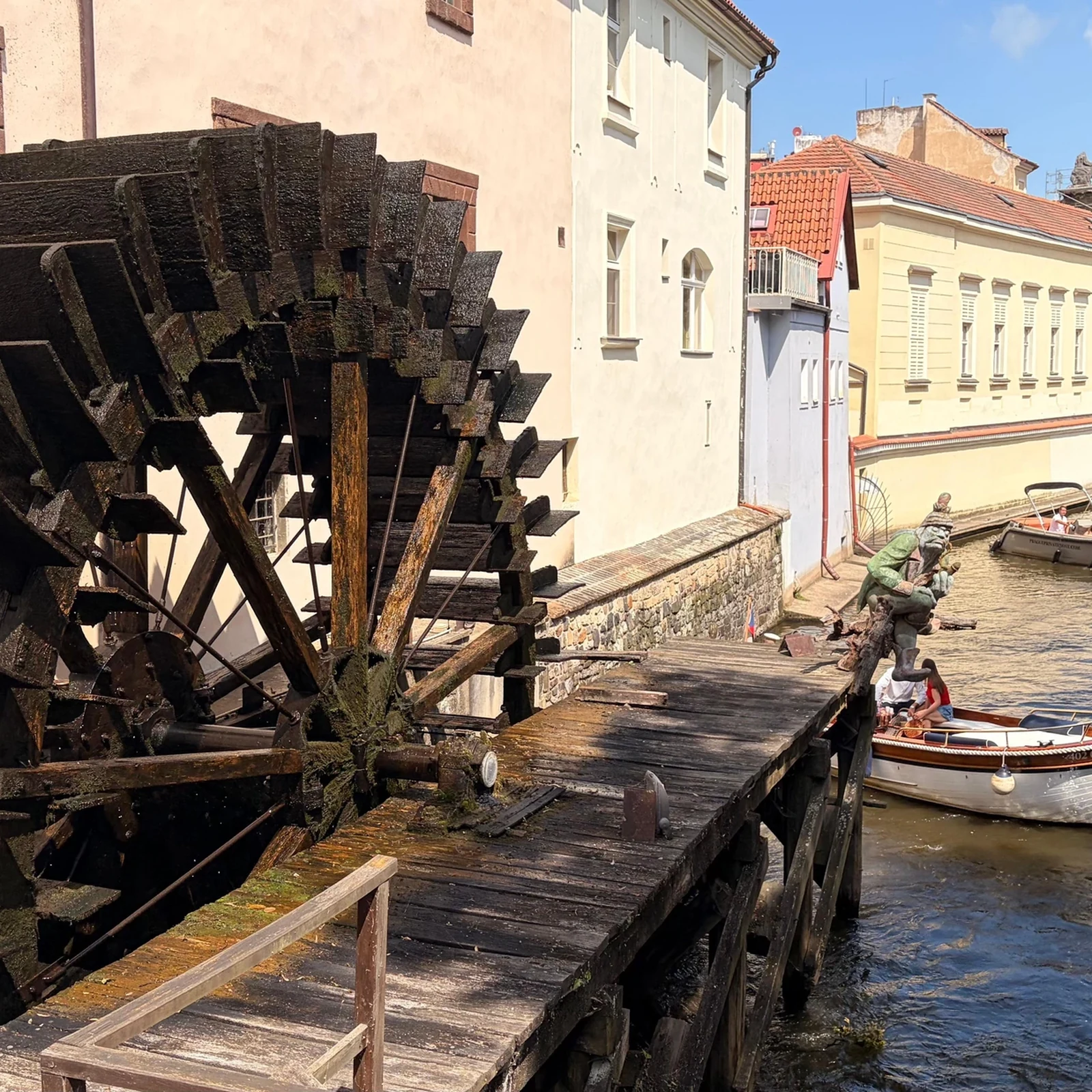 De la Ciudad Vieja al Castillo de Praga con guía