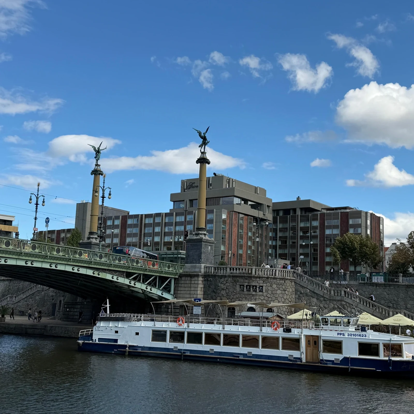 See Prague from the water in 50 minutes