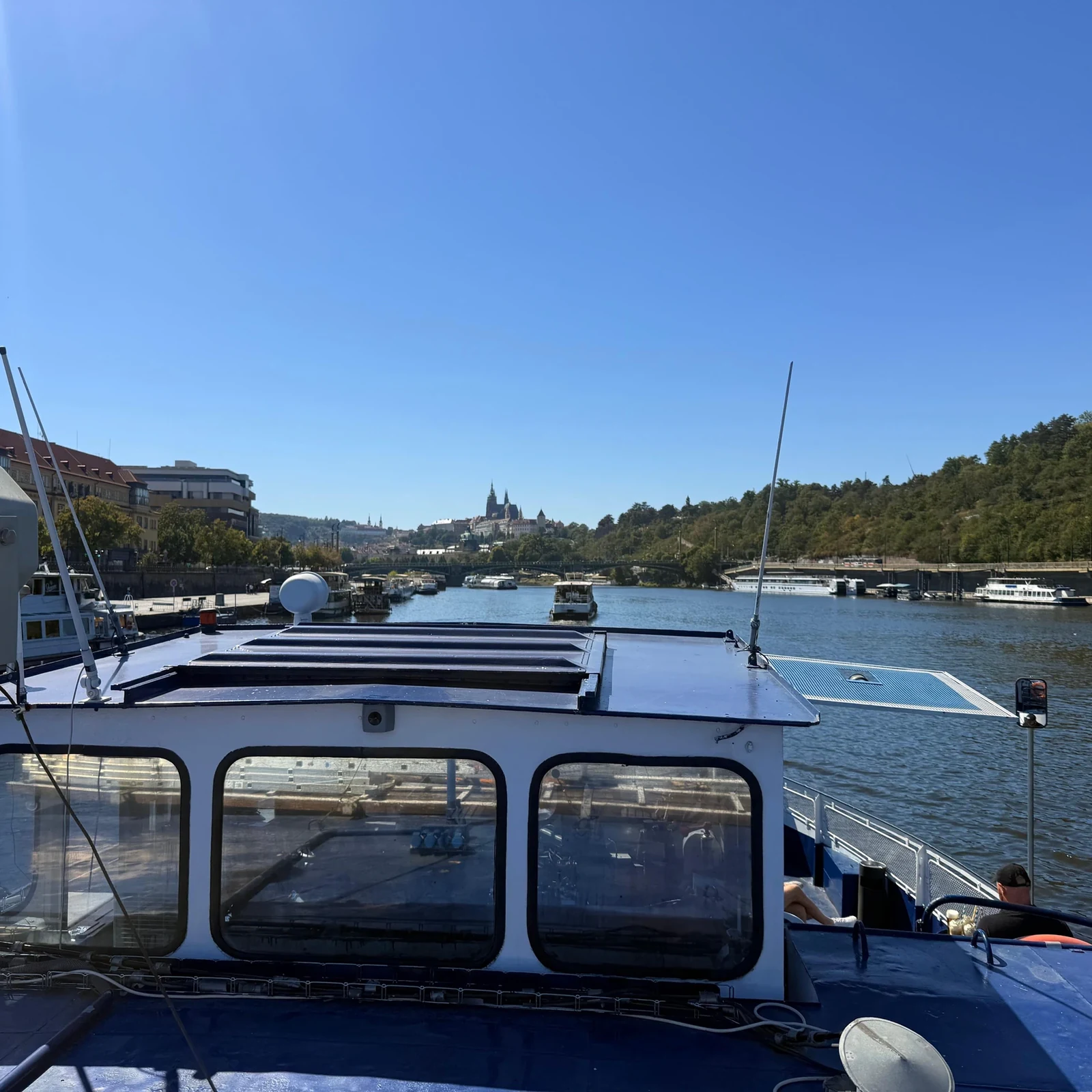 Prague depuis l’eau en 50 minutes