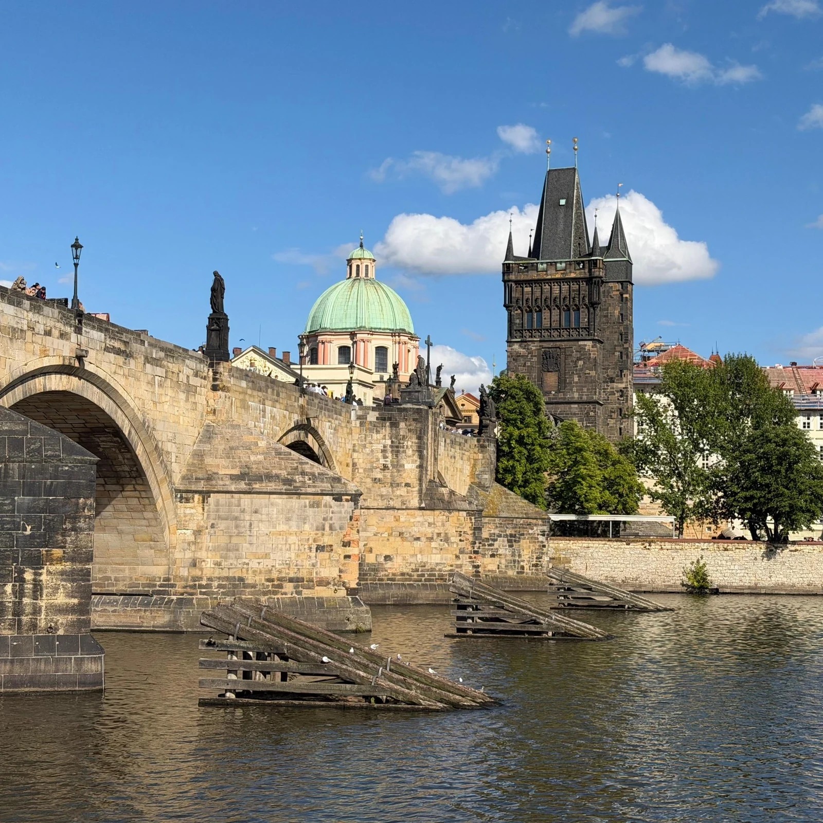 Prague depuis l’eau en 50 minutes